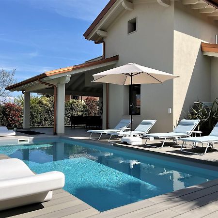 Ferienhaus Casa Sulle Colline Di Barcuzzi Pool, Garden And Barbecue Eksteriør bilde